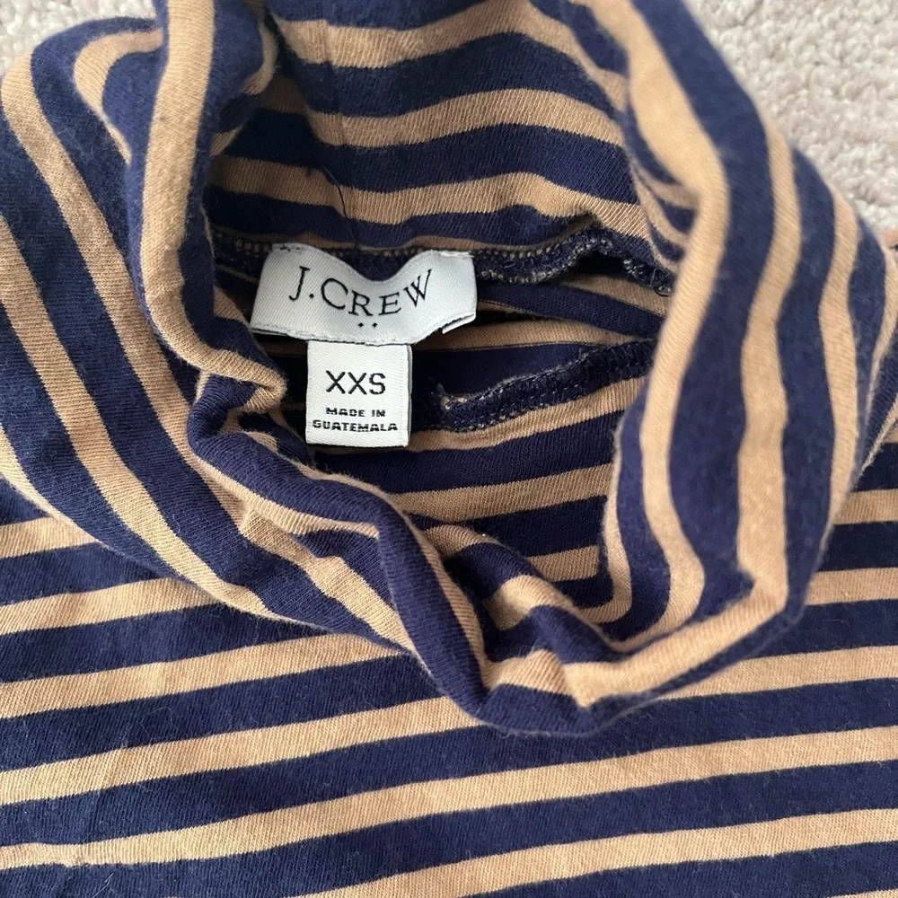 ⭐️5/$25⭐️ J. Crew Striped Blue Tan Turtleneck Blouse